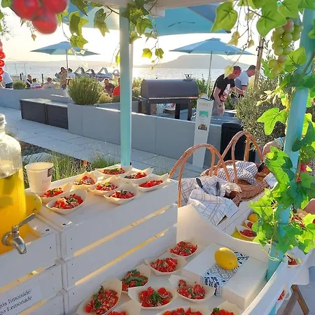 Sunset - Lakeside Boutique *